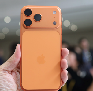 iPhone 17 Pro Max màu cam mất ngôi 'đắt nhất'